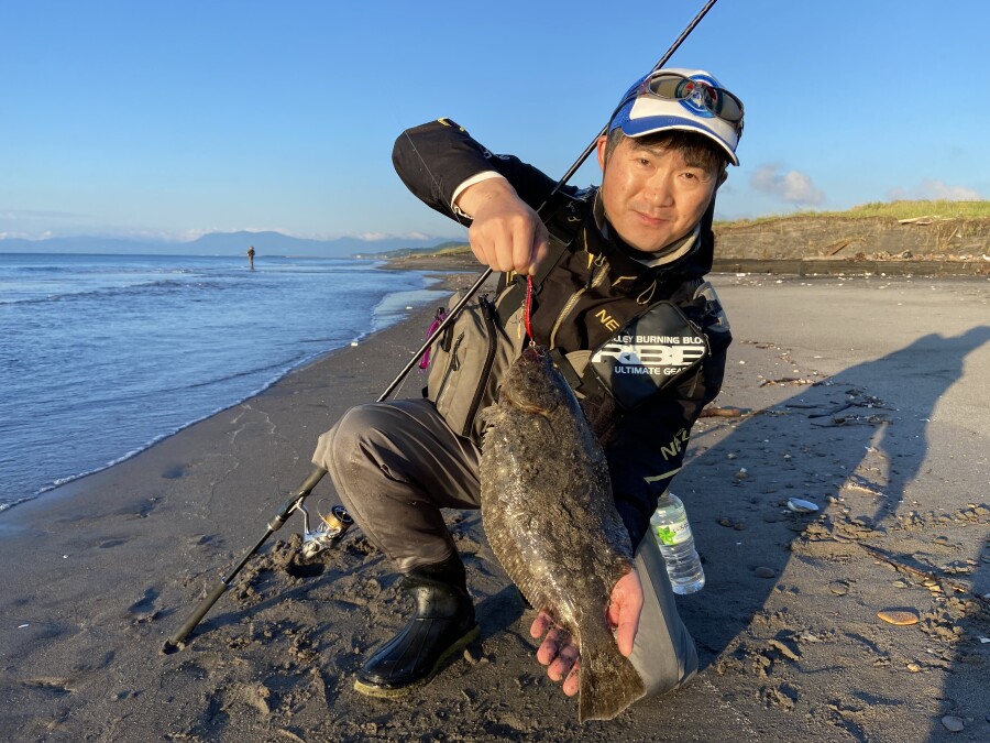 サーフヒラメ釣行 Azem アゼム 北海道札幌市発寒のショッピングモール 釣り アウトドア ペット イタリアン